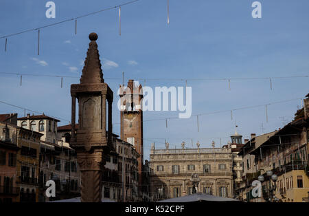 Hauptplatz von Verona Stockfoto