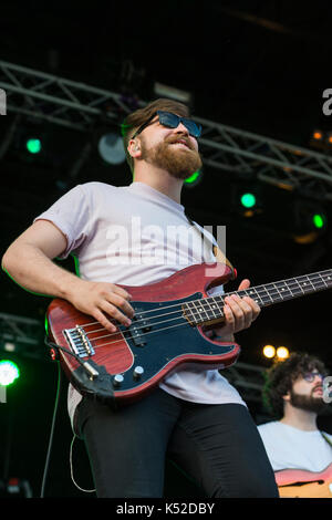 Thornhill, Schottland, Großbritannien - 2 September, 2017: Marc Belastung der Schottischen indie Band Fatherson während der 2. Tag des elektrischen Feldern Festival. Stockfoto