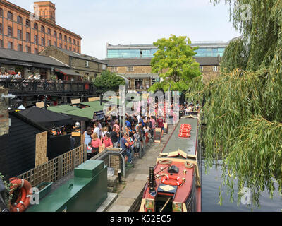 Boote bei Camden Lock, Regent's Canal, London Stockfoto