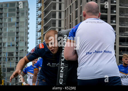September 02, 2017. Toronto, Kanada - Spieler von Whitehaven erwärmt, bevor Super 8 s Runde 4 Spiel zwischen Toronto Wolfpack (Kanada) vs Whitehaven RLFC Stockfoto