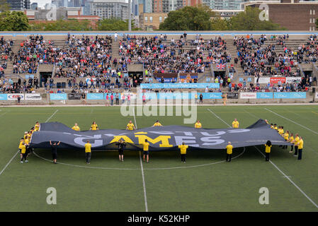 September 02, 2017. Toronto, Kanada - Spiele Flagge Invictus auf dem Feld während Super 8 s Runde 4 Spiel zwischen Toronto Wolfpack (Kanada) vs Whitehaven RL Stockfoto