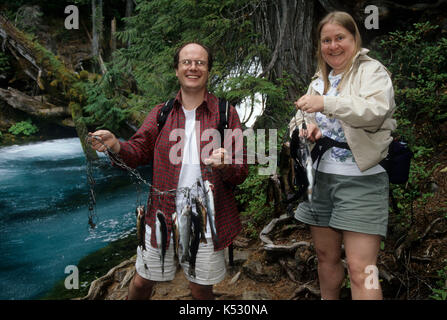 Fisch Stringer auf der oberen McKenzie River, McKenzie Wild and Scenic River, Willamette National Forest, Oregon Stockfoto