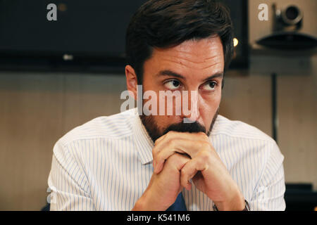 Wohnungswesen Eoghan Murphy besucht eine Begegnung mit lokalen Behörde Leiter die Immobilienkrise am Custom House in Dublin zu diskutieren. Stockfoto