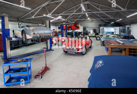 Oldtimer Restauration Werkstatt im Vereinigten Königreich Stockfoto