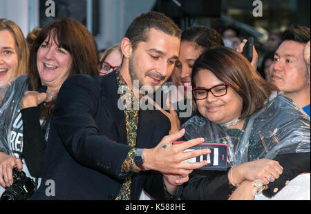 Toronto, Kanada. 07 Sep, 2017. Shia LaBeouf besucht die Premiere von "Borg/McEnroe' während der 42 Toronto International Film Festival, tiff, Roy Thomson Hall in Toronto, Kanada, am 07. September 2017. - Keine LEITUNG SERVICE - Foto: Hubert Boesl/dpa/Alamy leben Nachrichten Stockfoto