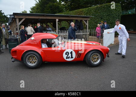 AC Cobra und Marschall; Goodwood Revival 8. Sept. 2017 Stockfoto
