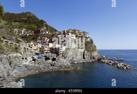 Dorf von Manarola, Cinque Terre Nationalpark, Ligurie, Italien Stockfoto