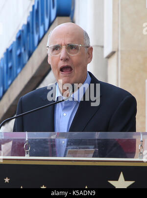 Jeffrey Tambor geehrt mit einem Stern auf dem Hollywood Walk of Fame Mit: Jeffrey Tambor Wo: Hollywood, California, United States Wann: 08 Aug 2017 Quelle: FayesVision/WENN.com Stockfoto