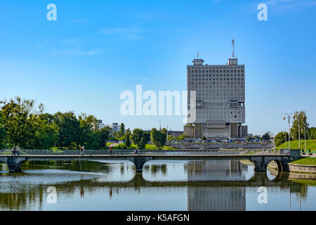 Kaliningrad, schöne Aussicht auf den unteren Teich Stockfoto
