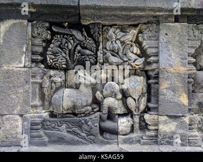 Blick auf den Borobudur Tempel in der Landschaft von Bali, Indonesien Stockfoto