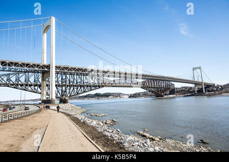 Panorama der "Pont de Quebec' im Frühjahr Saison Stockfoto