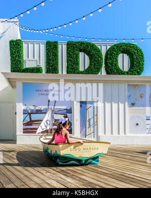 Waterfront Sanierung im Lido Marina Village in Newport Beach, CA. Stockfoto