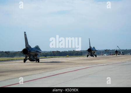 CM F-16 Fighting Falcon Stockfoto