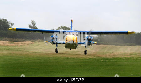 Dornier Do 28 Flugzeuge wie kurze Start und Landung Fahrzeug im freien Fall Fallschirm Center verwendet. Stockfoto