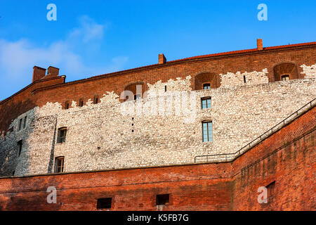 Krakau, Polen - Juni, 2012: Mauern von Schloss Wawel Stockfoto