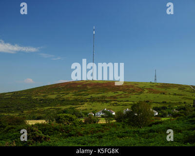 Die TV-Sender Mast an Caradon Hill, in der Nähe der Schergen, auf Bodmin Moor in Cornwall. Stockfoto