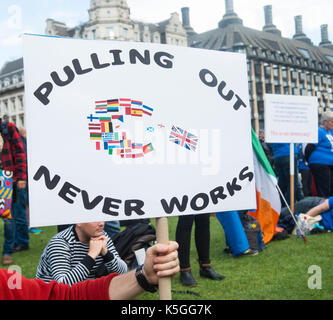 London England. 9. September 2017. Tausende von Anti-Brexit Demonstration in London durch die pro-EU-Kampagne Gruppe © Michael Tubi/Alamy leben Nachrichten Stockfoto