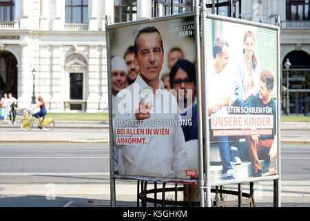 Wien, Österreich. 09. September 2017. Wahlen Plakate zu den nationalen Wahlen auf den Straßen von Wien am 15. Oktober. Im Bild Plakat werbung der SPÖ (Sozialdemokratische Partei Österreichs). Quelle: Franz Perc/Alamy leben Nachrichten Stockfoto