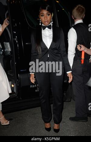 New York, NY, USA. 8. Sep 2017. Normani Kordei Hamilton heraus und über für Celebrity Candids-FR, New York, NY, 8. September 2017. Credit: Kristin Callahan/Everett Collection/Alamy leben Nachrichten Stockfoto