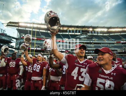 Philadelphia, Pennsylvania, USA. 9 Sep, 2017. Tempel feiert ihren ersten Saisonsieg gegen Villanova am Lincoln Financial Field in Philadelphia PA Credit: Ricky Fitchett/ZUMA Draht/Alamy leben Nachrichten Stockfoto