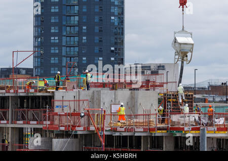 Baustelle des Wohnungsbaus bei Stratford, London England United Kingdom UK Stockfoto