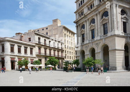 Havanna, Kuba - Juli 21,2016: Plaza de San Francisco. Das Plaza ist eine von vier Plätzen im 17. Jahrhundert gelegt, es hat seinen Namen von dem Francisc Stockfoto