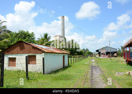 REMEDIOS, Kuba - 27. JULI 2016: Gebäude im Museum der Zuckerindustrie und Museum von Dampf in Remedios, ist eine alte kubanische Sugar Mill mit eigenen Rai Stockfoto