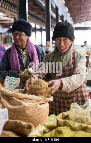 Wochenende Markthalle in Thimpu, Bhutan Stockfoto