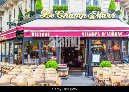 Champ-de-Mars café Restaurant in der 7. Arrondissement, Paris Stockfoto