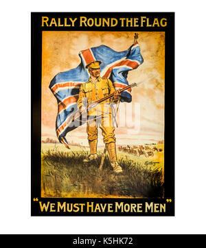 SWINDON, Großbritannien - 10 September 2017: Rallye rund um die Fahne. "Wir müssen mehr Männer' - Einstellung Poster 1915 haben Stockfoto