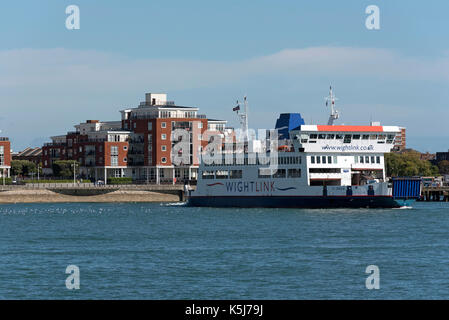 Die Hl. Cäcilia ein Ro-Ro-Fähre, Portsmouth für die Isle of Wight England Großbritannien gebunden. August 2017 Stockfoto