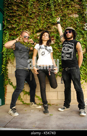 Nick Kent, Tatiana DeMaria Jake Reed TAT backstage Portrait schießen 2009 Vans Warped Tour Final tour Tag Home Depot Center Carson. Stockfoto