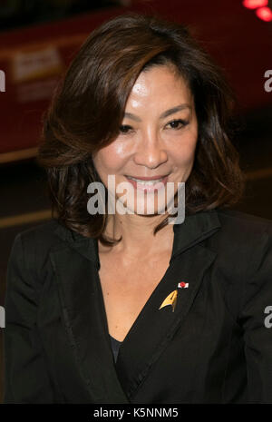 Toronto, Kanada. 10 Sep, 2017. Michelle Yeoh besucht die Premiere von "Brad's Status' während der 42 Toronto International Film Festival, tiff, an Elgin Theater in Toronto, Kanada, am 09. September 2017. - Keine LEITUNG SERVICE - Foto: Hubert Boesl/dpa/Alamy leben Nachrichten Stockfoto