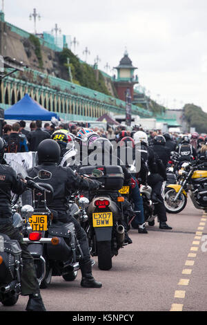 Brighton, UK. 10. September, 2017. Ace Cafe Reunion 2017 Brighton Burn-Up, tausende Biker herab auf die Stadt Brighton, konvergierende auf Madeira Drive für den jährlichen Motorrad Rallye. Kredit Terry Applin/Alamy leben Nachrichten Stockfoto