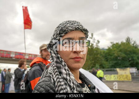 London, Großbritannien. 10. September, 2017. Kurdische Gemeinschaft und unterstützte Demonstration an Excel London Waffenlieferungen protestieren Stoppen Völkermord an den Kurden! Stop # DSEI in Excel London am 10. September 2017. Credit: Siehe Li/Alamy leben Nachrichten Stockfoto