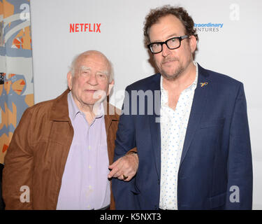 Schauspieler Ed Asner Matt Asner besucht Ed Asner Freunde Celebrity Poker Turnier, Autismus Gesellschaft Hayworth Los Angeles Showroom Citigroup Center Los Angeles September 9,2017. Stockfoto