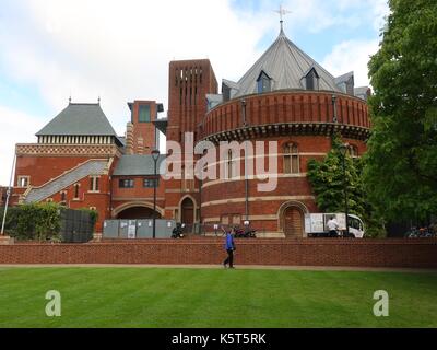 Die Rückseite des Royal Shakespeare Theatre in Stratford-upon-Avon, Wark, UK. Stockfoto