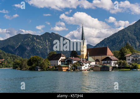 St. Laurentius, Rottach-Egern am Tegernsee, Rückseite des Setzberg, Oberbayern, Bayern, Deutschland Stockfoto