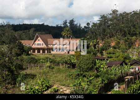 Bahnhof in Andasibe Dorf, Andasibe-Mantadia Nationalpark, Madagaskar Stockfoto