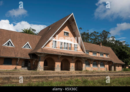 Bahnhof in Andasibe Dorf, Andasibe-Mantadia Nationalpark, Madagaskar Stockfoto