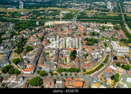 Innenstadt Dorsten Westgraben und Südgraben, Stadtmauern, Marktplatz, St. Agatha Kirche, Altes Rathaus, Dorsten, Ruhrgebiet, Nordrhein-Westfalen Stockfoto