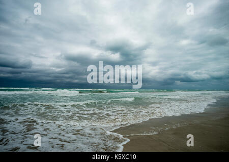 Varadero - Januar 18, Reisen, Varadero, Kuba. Im Bild: Strand von Varadero bei nicht all zu gutem Wetter. (Foto von Ulrich Roth) Stockfoto