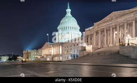 Washington DC, US Capitol Gebäude bei Nacht, USA. Stockfoto