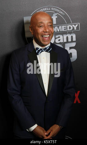 Beverly Hills, CA, USA. 11 Sep, 2017. 10. September 2017 - Beverly Hills, Kalifornien - Russell Simmons. Netflix' 'Def Comedy Jam 25'' Im Beverly Hilton statt. Credit: Theresa Bouche/AdMedia/ZUMA Draht/Alamy leben Nachrichten Stockfoto