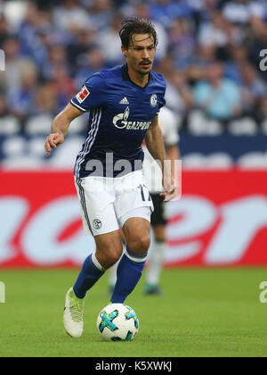 Gelsenkirchen, Deutschland. 10 Sep, 2017. Schalkes Benjamin Stambouli während der deutschen Bundesliga Fußballspiel zwischen Schalke 04 und der VfB Stuttgart an der Veltins Arena in Gelsenkirchen, Deutschland, 10. September 2017. Foto: Ina Faßbender/dpa/Alamy leben Nachrichten Stockfoto