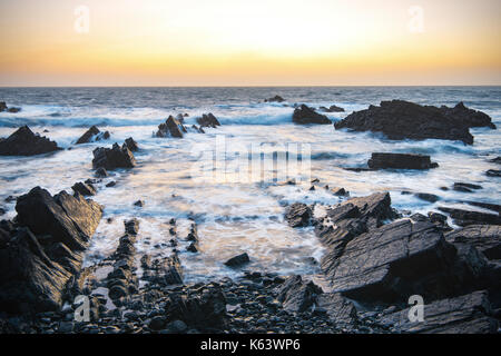 Hartland Quay North Devon Sonnenuntergang. Stockfoto
