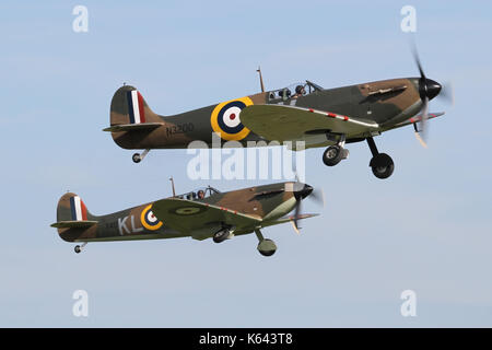 Supermarine Spitfire Mk1 die Anzeige an einem Duxford Air Show im Mai 2017. Nur vier von diesem Modell sind derzeit flugfähig. Stockfoto