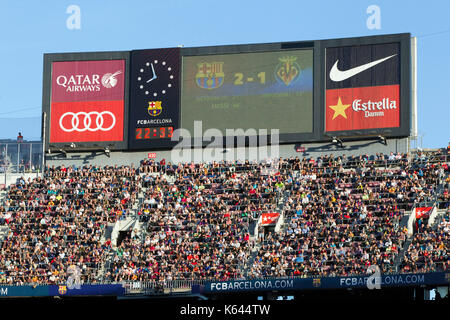 Fans im Camp Nou, Barcelona - 6/5/17 Barcelona gegen Villarreal Fußball-Liga. Stockfoto