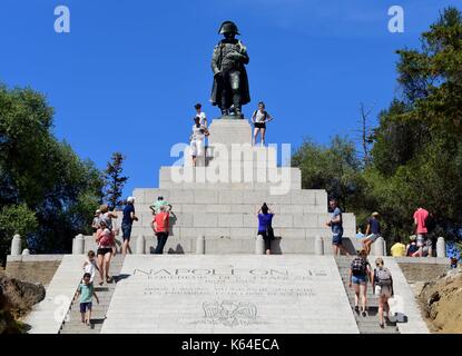 Ajaccio, Frankreich. 17. Juli 2017. Skulptur des früheren französischen Kaiser Napoleon Bonaparte in Ajaccio auf der Insel Korsika (Frankreich), 17. Juli 2017. | Verwendung der weltweiten Kredit: dpa/Alamy leben Nachrichten Stockfoto