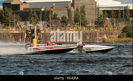 Cardiff, Großbritannien. 9 Sep, 2017. Ntm 12 britischen National Water Ski Racing an der Cardiff Bay, September 2017 Quelle: Graham Hase/alamy leben Nachrichten Stockfoto